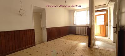 Maison de village - 229 m² - 8 pièces