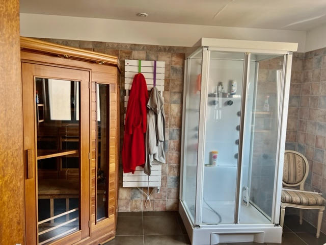 Maison - 194 m² - 7 pièces