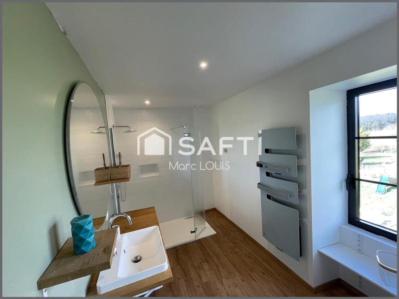 Propriété - 143 m² - 6 pièces