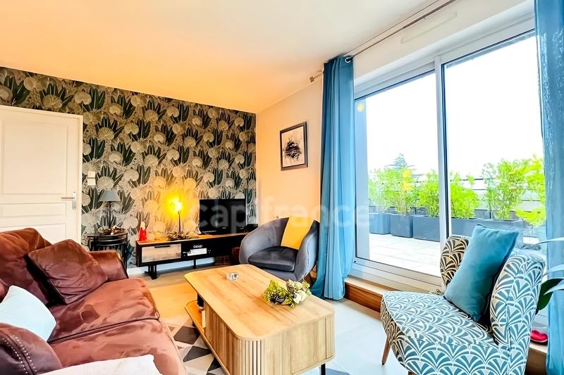 Appartement - 83 m² - 4 pièces