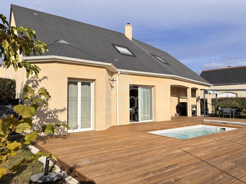 Maison contemporaine - 196 m² - 7 pièces