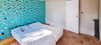 Maison - 315 m² - 7 pièces