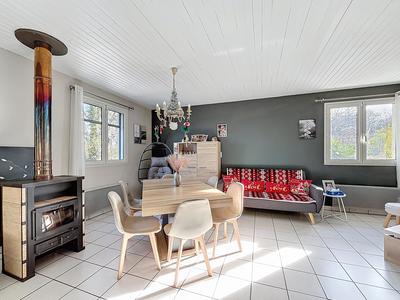 Villa - 100 m² - 4 pièces