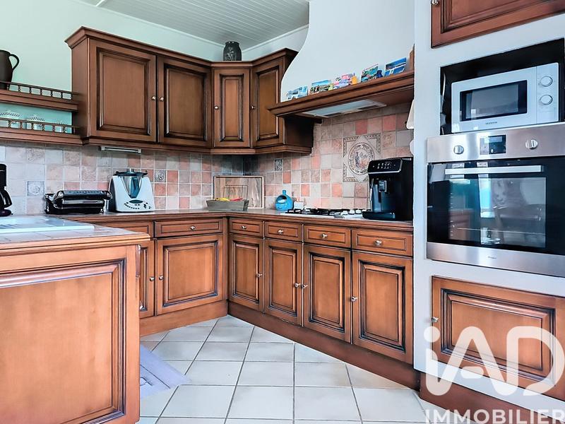 Maison - 189 m² - 7 pièces