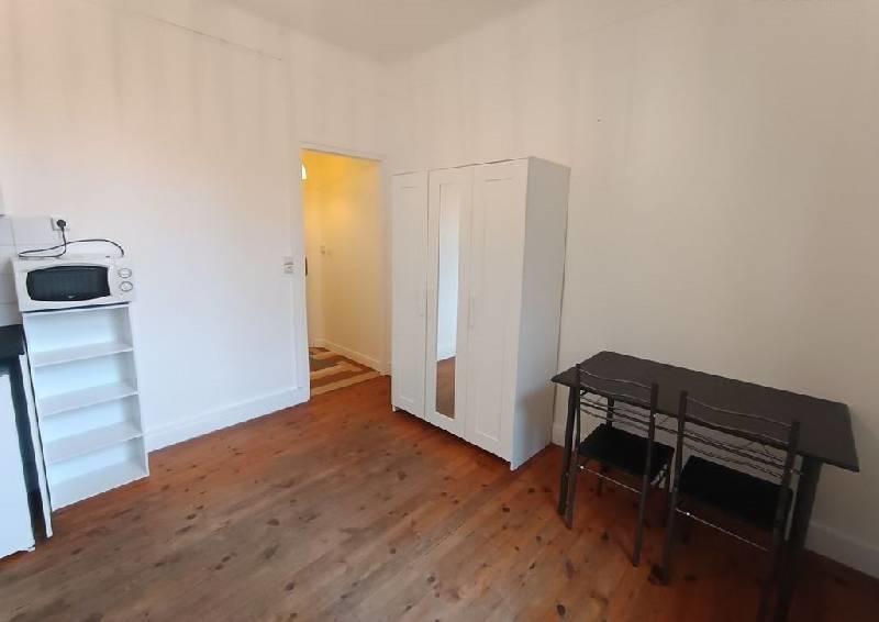 Studio - 24 m² - 1 pièce