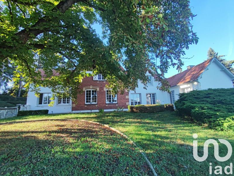 Maison - 210 m² - 7 pièces