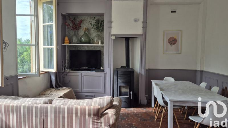 Maison - 196 m² - 7 pièces