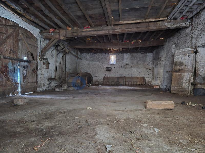 Maison ancienne - 279 m² - 8 pièces