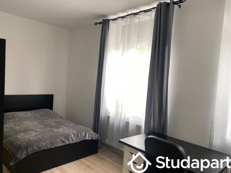 Chambre - 30 m² - 1 pièce