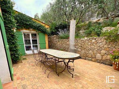 Maison - 144 m² - 6 pièces