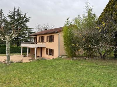 Maison - 110 m² - 4 pièces