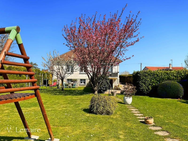 Maison - 176 m² - 6 pièces