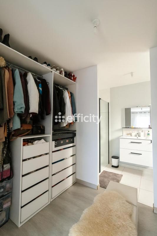 Pavillon - 108 m² - 5 pièces