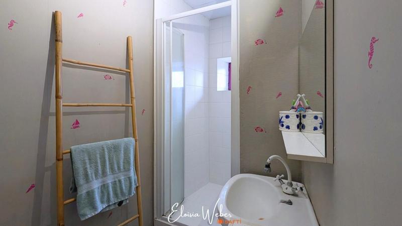 Maison - 141 m² - 6 pièces