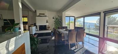 Maison - 143 m² - 6 pièces