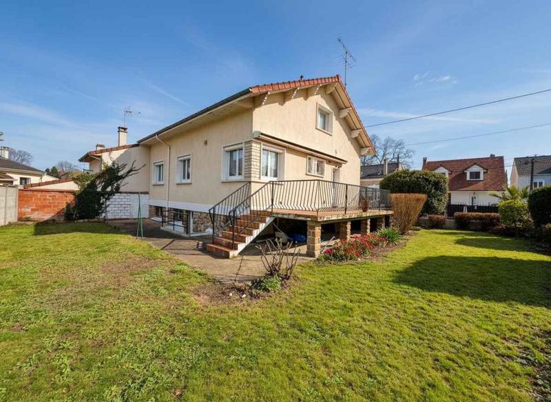 Maison - 124 m² - 7 pièces