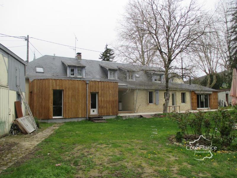 Maison de ville - 260 m² - 13 pièces