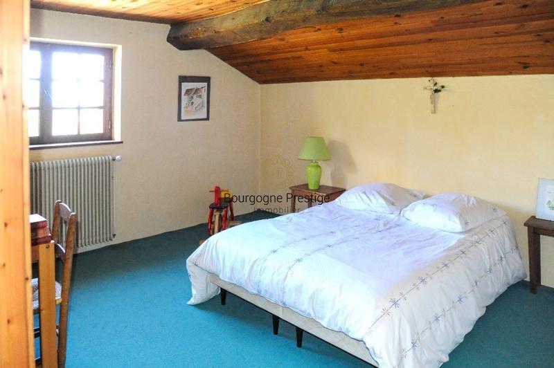 Maison - 195 m² - 8 pièces