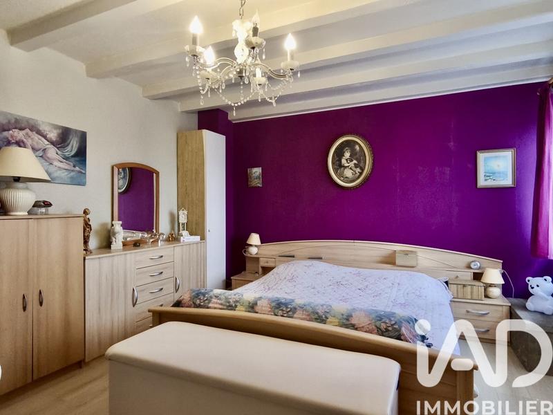 Maison - 350 m² - 12 pièces