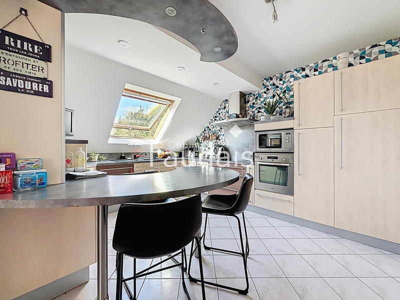 Maison - 135 m² - 7 pièces