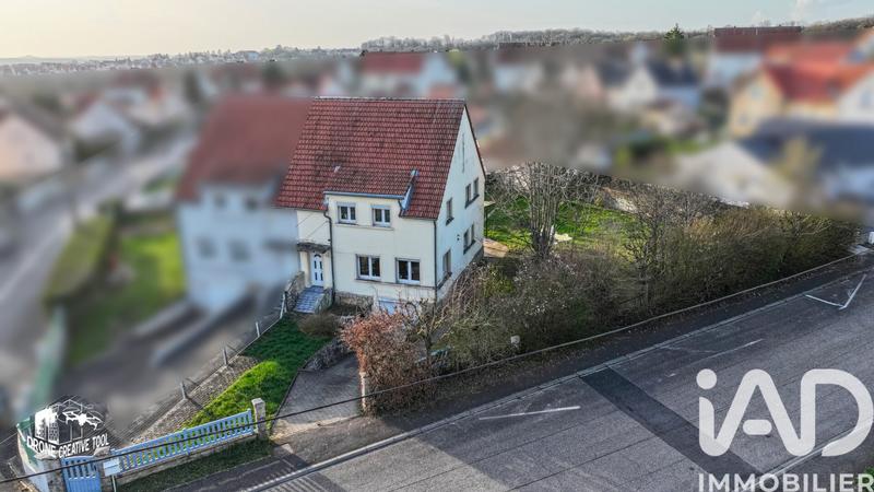 Maison - 109 m² - 5 pièces