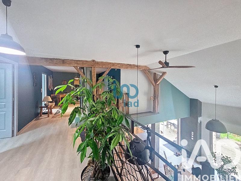 Maison - 243 m² - 7 pièces