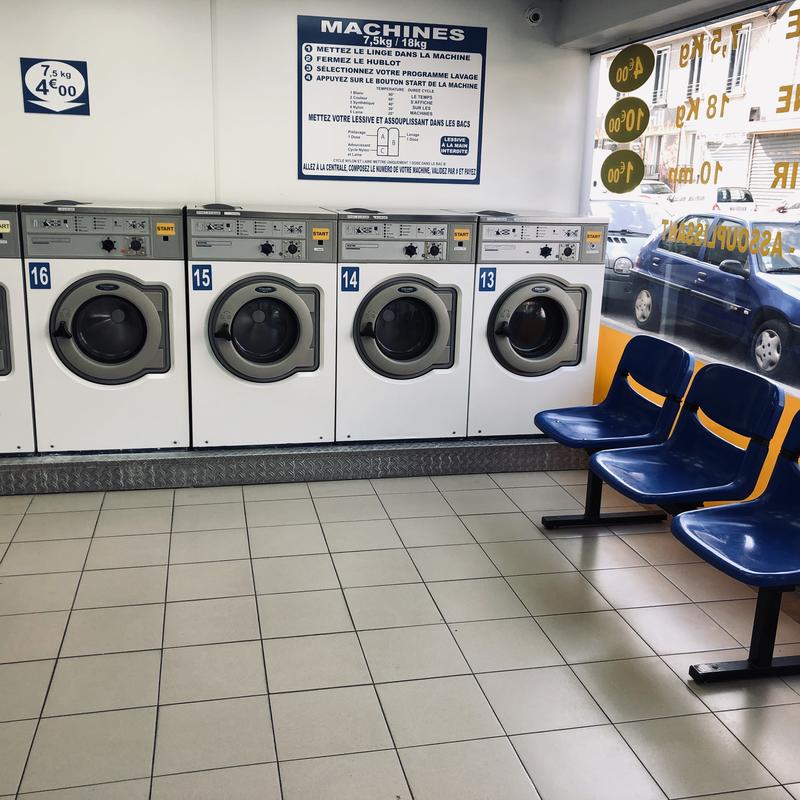 Les Pavillons-Sous-Bois Point Laverie