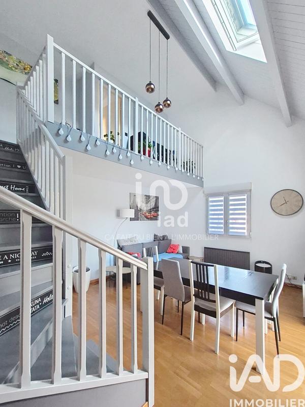 Appartement - 93 m² - 4 pièces