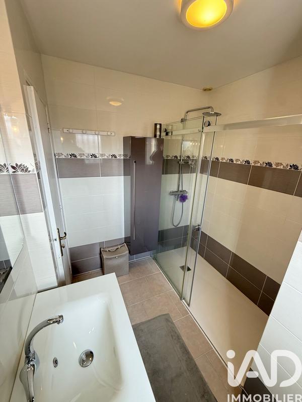 Maison - 77 m² - 3 pièces