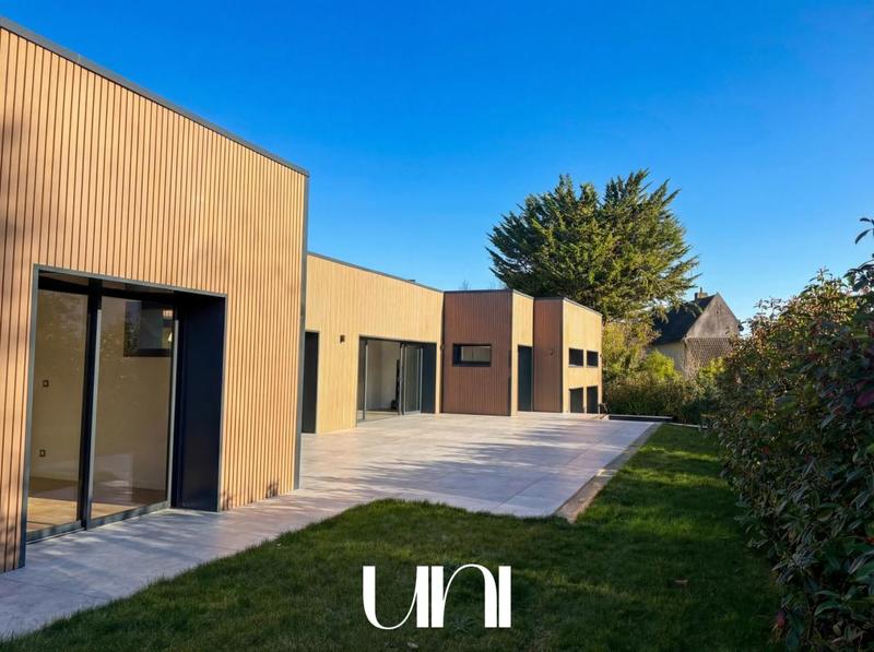 Maison - 190 m² - 5 pièces