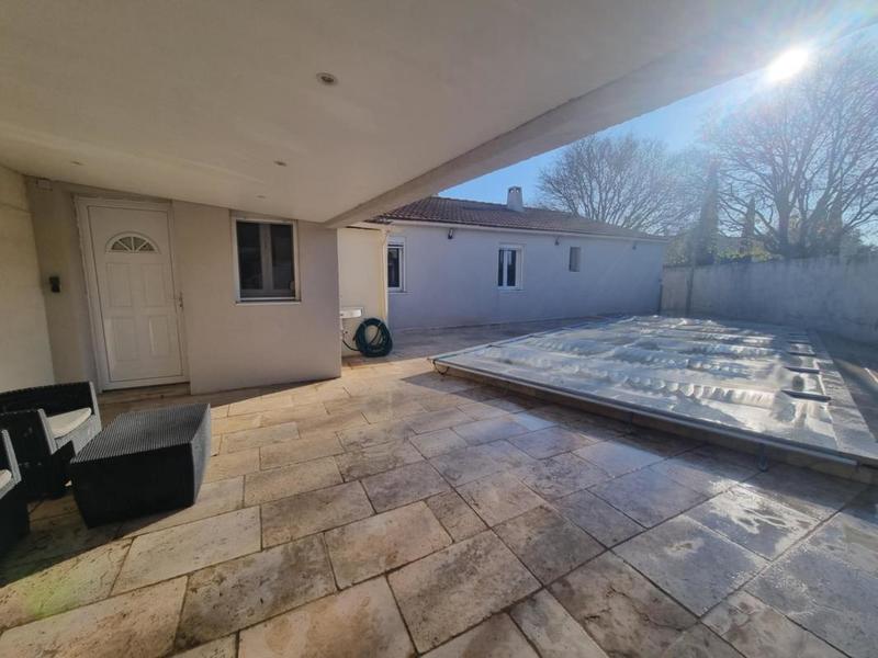 Maison - 92 m² - 5 pièces