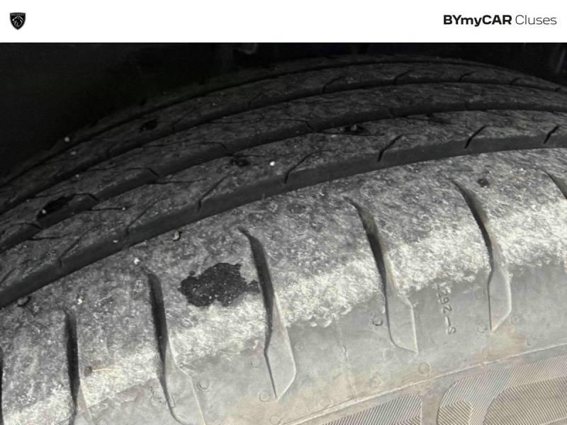 Peugeot 2008 Hybrid 145 e-Dcs6 Allure