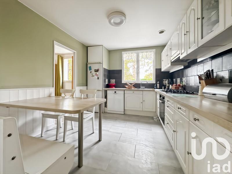 Maison - 289 m² - 9 pièces