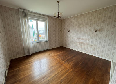 Maison - 82 m² - 5 pièces