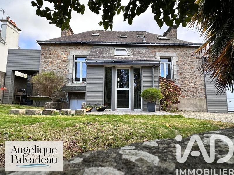 Maison de ville - 136 m² - 5 pièces