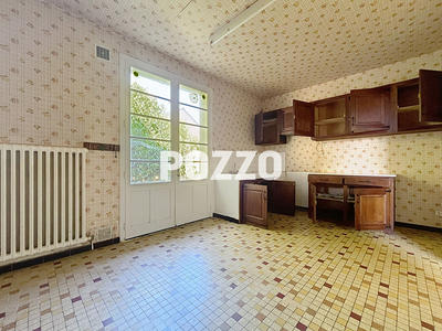 Maison - 160 m² - 8 pièces
