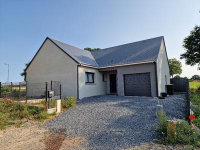 Maison - 104 m² - 6 pièces