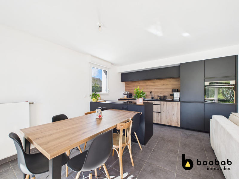 Appartement - 65 m² - 3 pièces