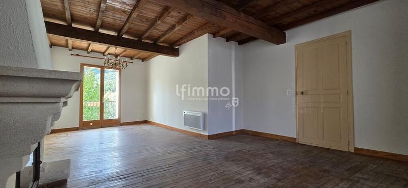 Maison de village - 94 m² - 4 pièces