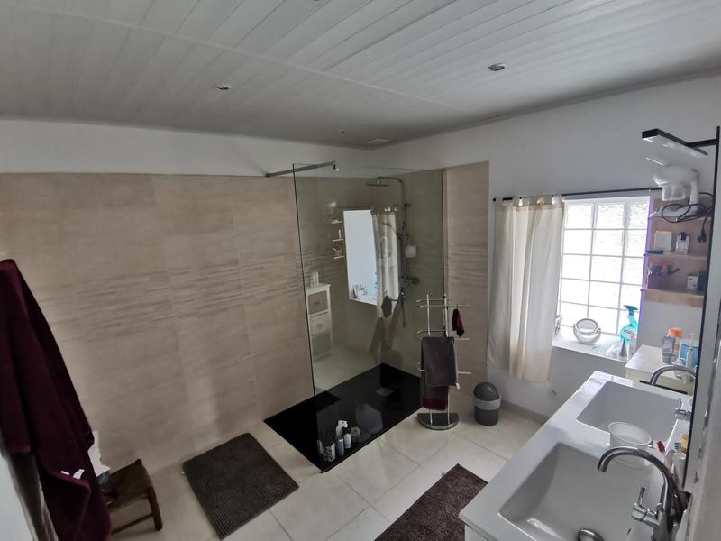 Maison - 200 m² - 7 pièces