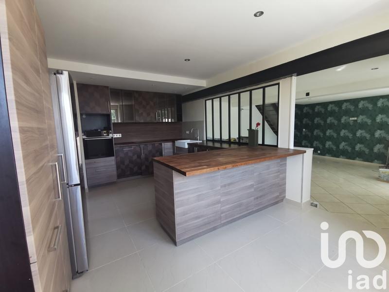 Maison - 144 m² - 6 pièces