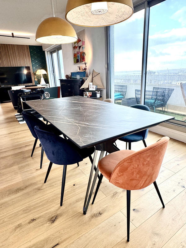 Appartement - 150 m² - 6 pièces