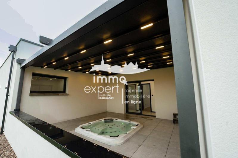 Villa - 145 m² - 6 pièces