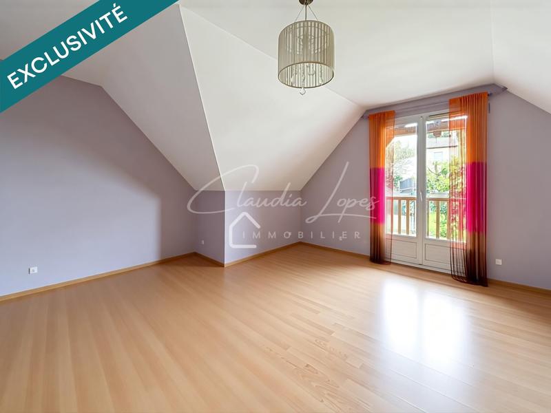 Maison - 130 m² - 7 pièces