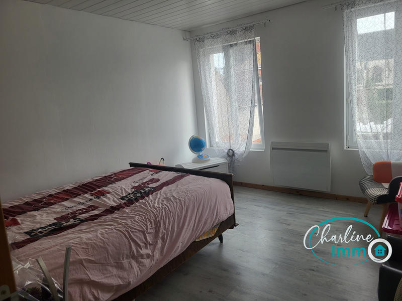 Maison - 179 m² - 7 pièces