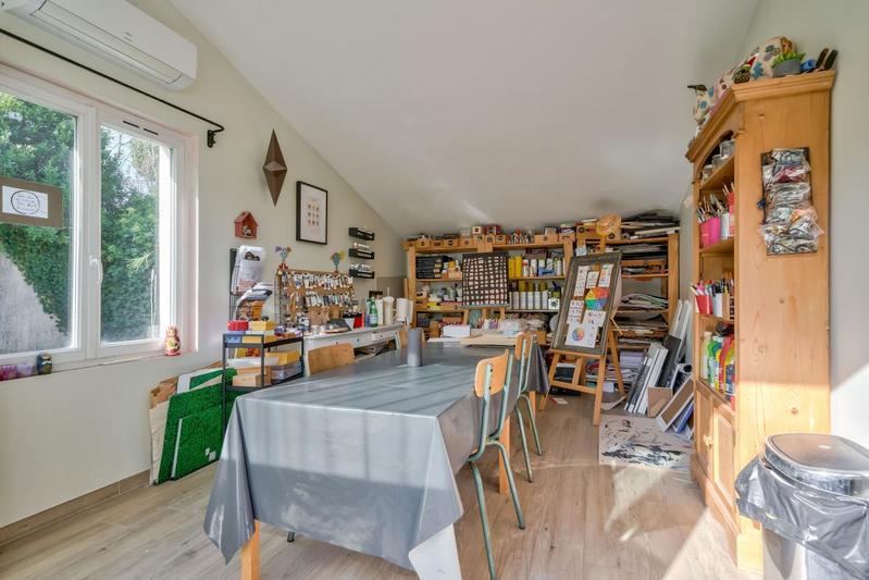 Mas - 230 m² - 6 pièces