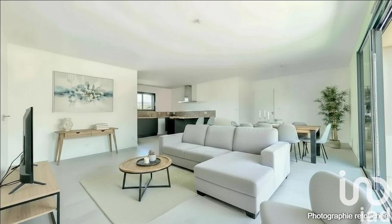 Maison - 94 m² - 4 pièces