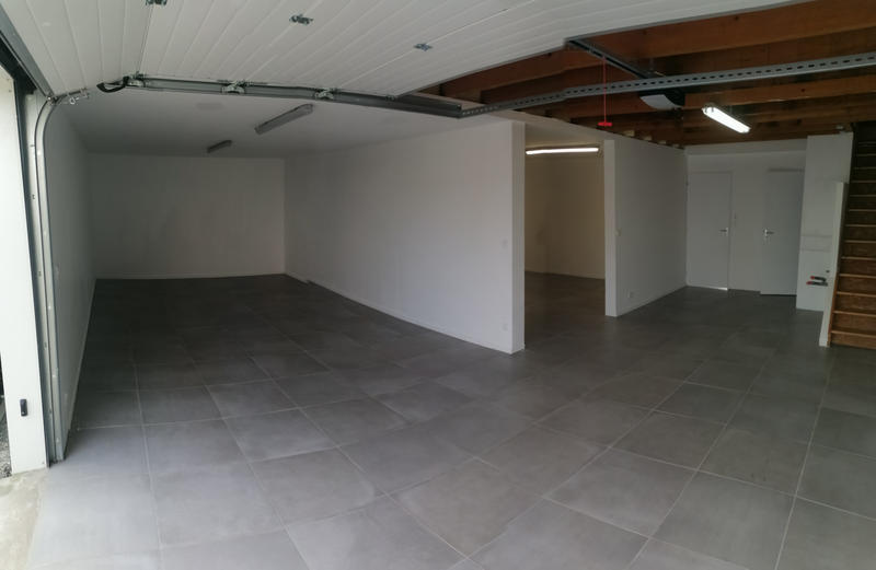 Local d'activités - 110 m²