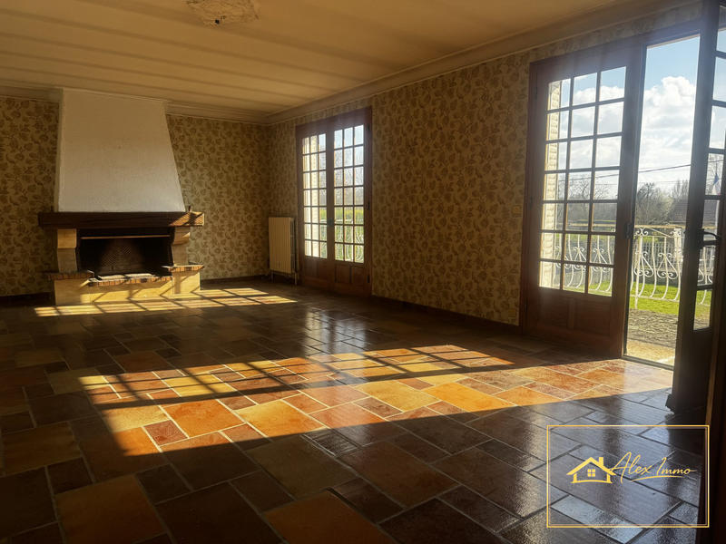 Maison - 216 m² - 7 pièces