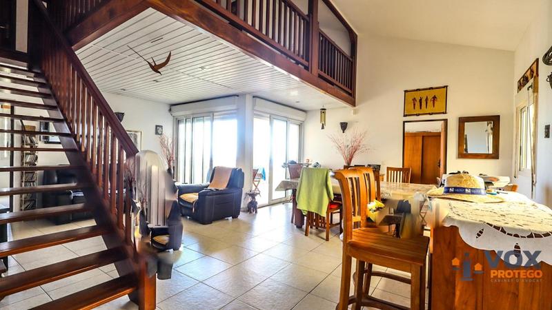 Villa - 289 m² - 6 pièces